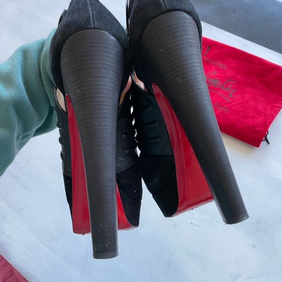 CHRISTIAN LOUBOUTIN Black Leather Suede Bye Bye Cutout Ankle Boots - Picture 9 of 11